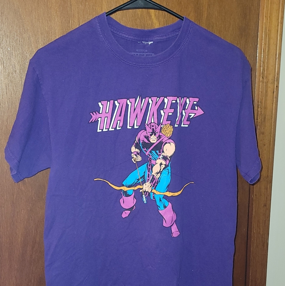 Hawkeye Purple Tshirt Tag missing but appears to be a Medium
